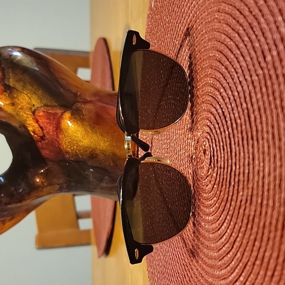 Ray Ban RB 3016 Clubmaster sunglasses - Picture 3 of 8